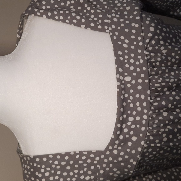 Merona Square Neck Women’s Top, Gray Polka Dot - Picture 2 of 5